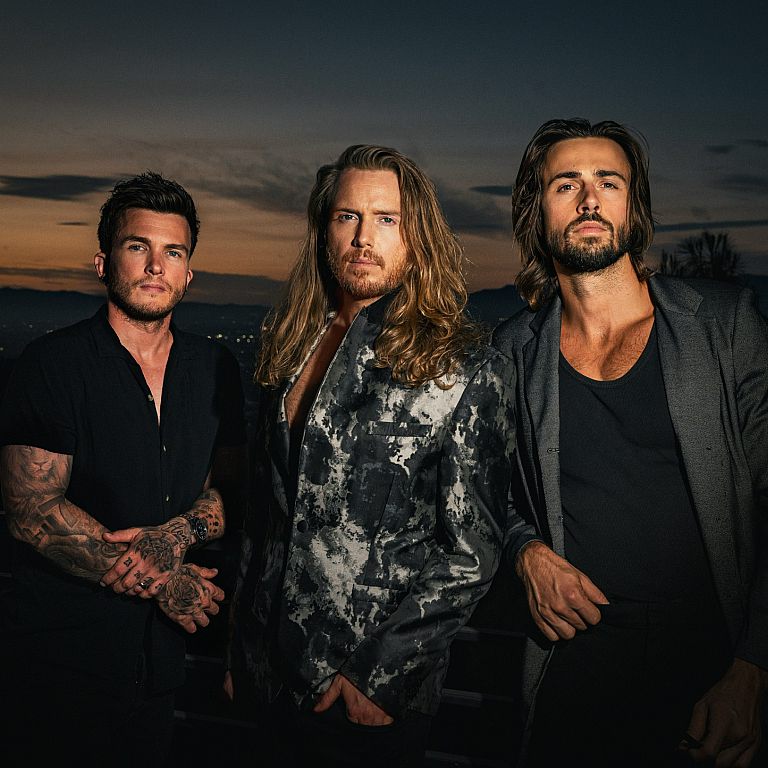Levara   LEVARA brings together three musicians whose careers had already taken them across continents before they ended up in the same room. The Los Angeles-based band unites vocalist Jules Galli, guitarist and producer Trev Lukather, and drummer Josh De